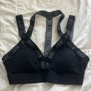 Viral Nike sports bra